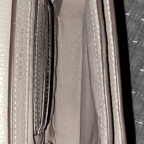 Tory Burch Olivia shoulder or crossbody bag - Picture 5 of 9